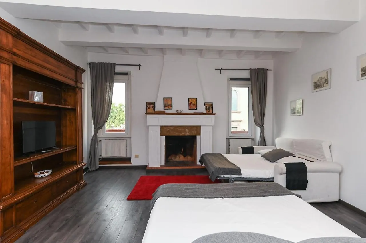 Gorgeous Trastevere Loft On The River Rome 0*,  Italy