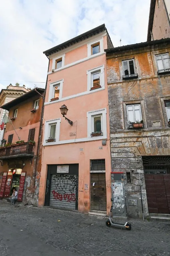 Gorgeous Trastevere Loft On The River Rome Apartment